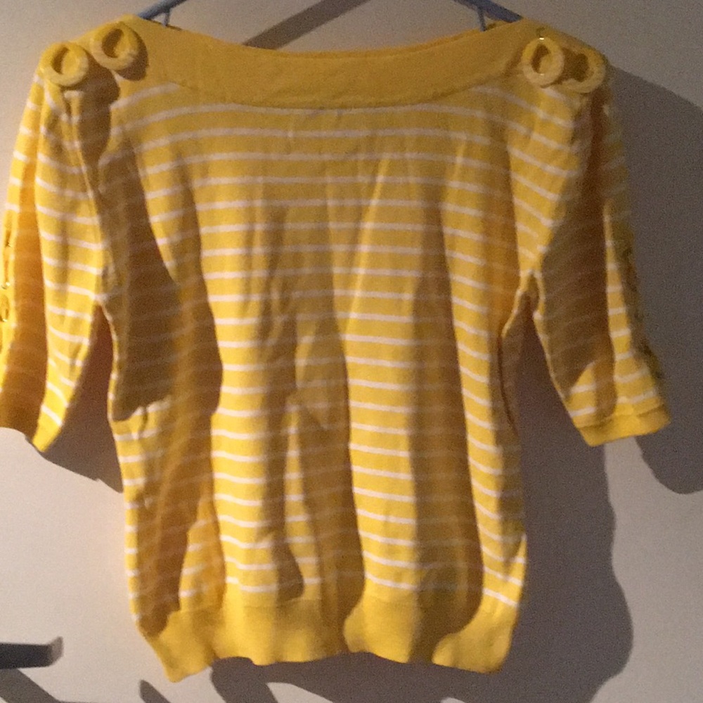 L Yellow White short sleeve striped knit sweater
